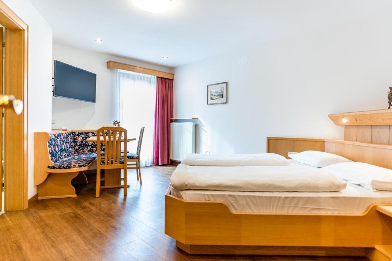 Hotel Vernel Santa Cristina Val Gardena Экстерьер фото